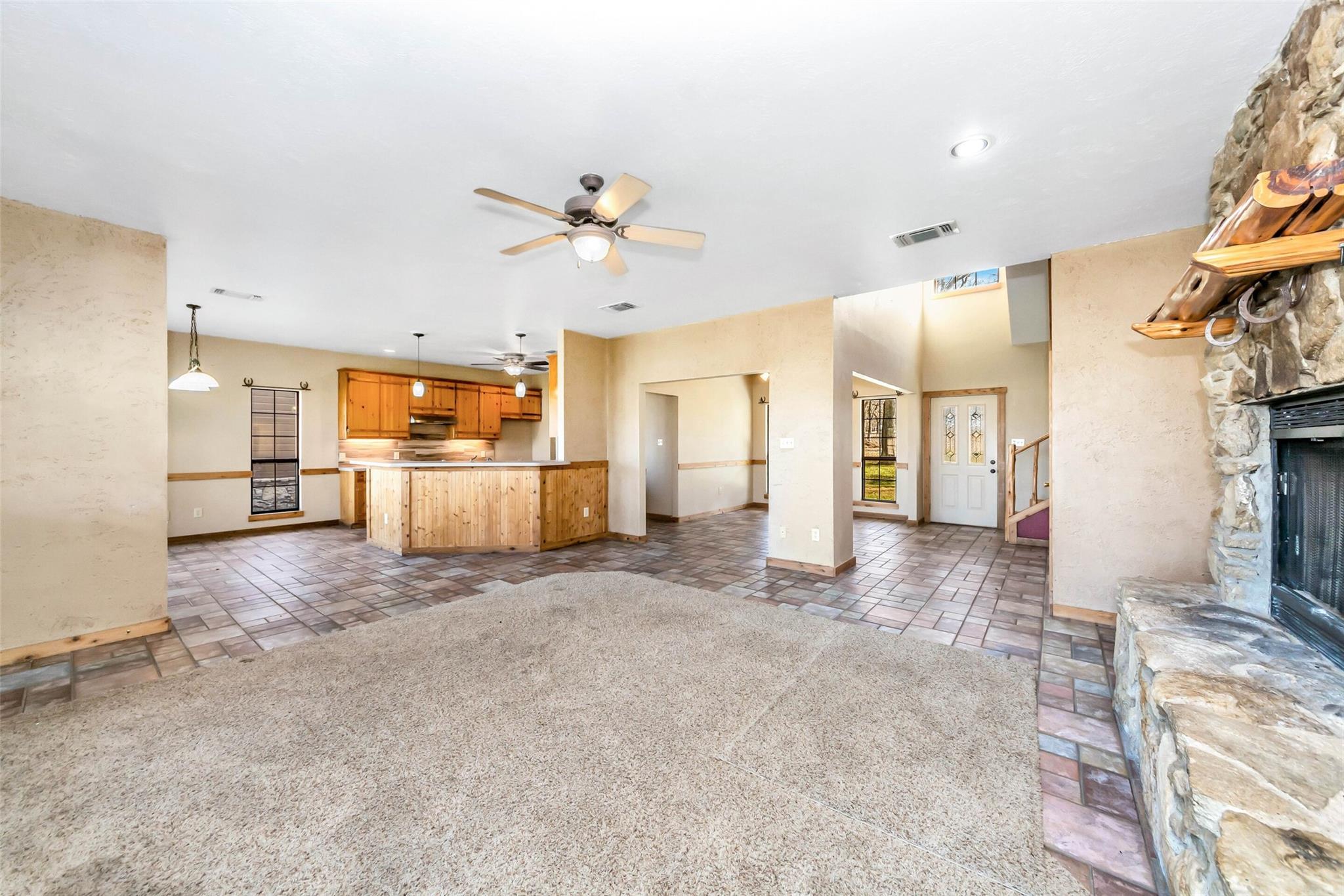 Boyd, Texas, 76023, United States, 3 Bedrooms Bedrooms, ,3 BathroomsBathrooms,Residential,For Sale,2013978