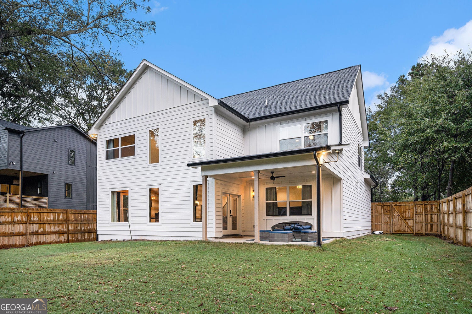 Marietta, Georgia, 30060, United States, 4 Bedrooms Bedrooms, ,4 BathroomsBathrooms,Residential,For Sale,1973518