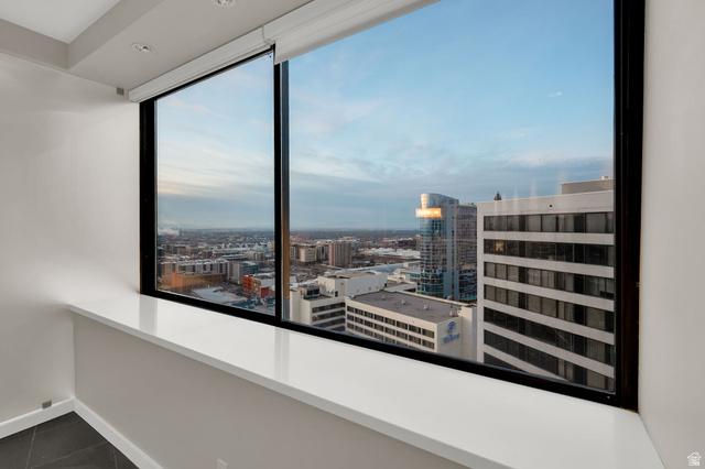 Salt Lake City, Utah, 84101, United States, 3 Bedrooms Bedrooms, ,4 BathroomsBathrooms,Residential,For Sale,2005313