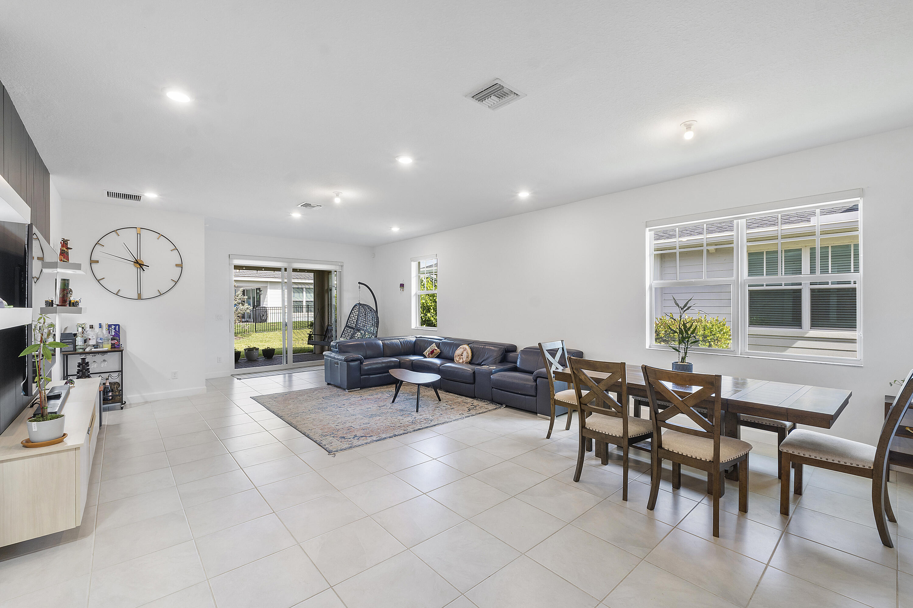 Loxahatchee, Florida, 33470, United States, 3 Bedrooms Bedrooms, ,2 BathroomsBathrooms,Residential,For Sale,1762338