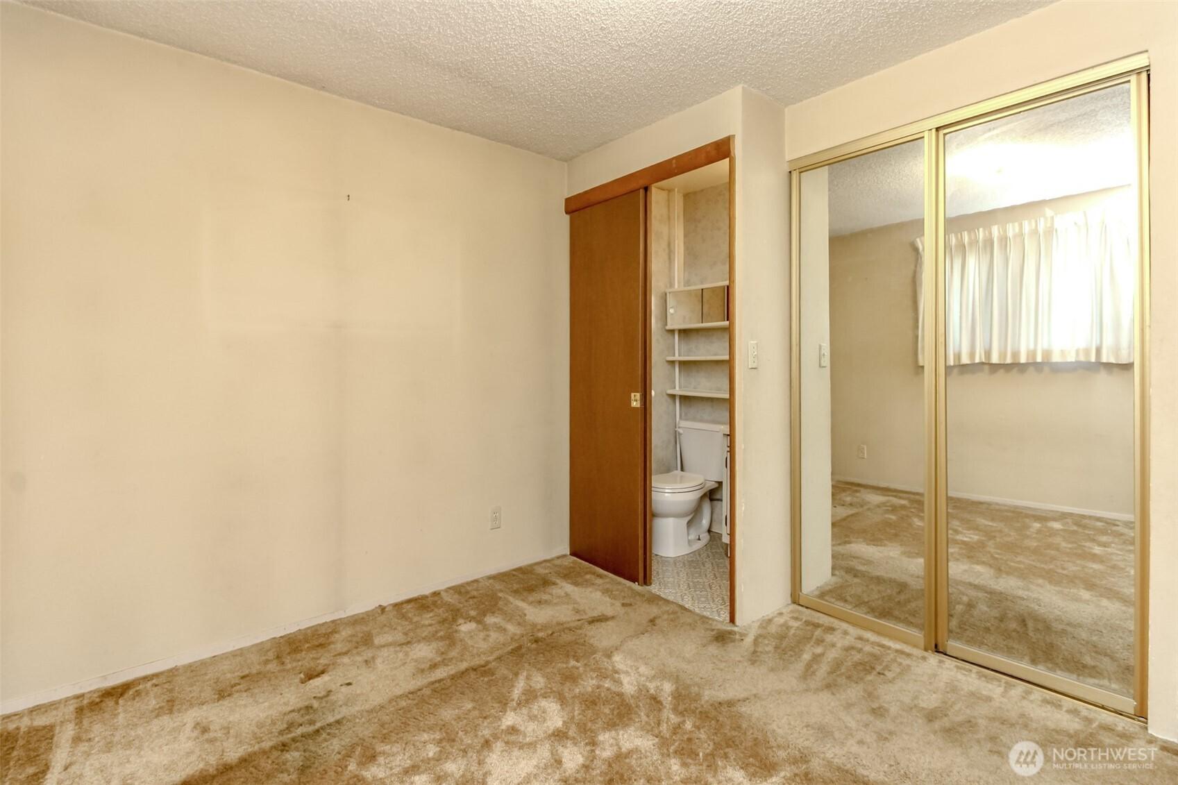 SEATTLE, Washington, 98146, United States, 3 Bedrooms Bedrooms, ,2 BathroomsBathrooms,Residential,For Sale,1969203