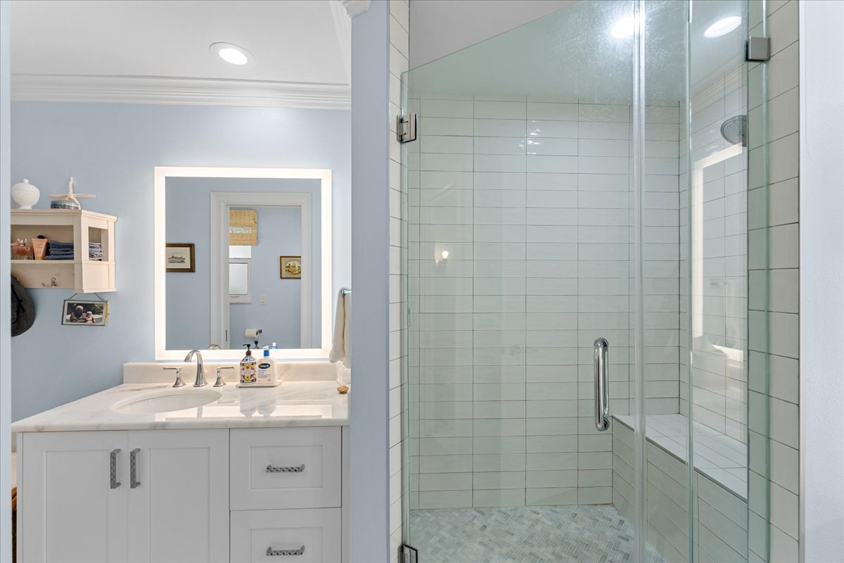 Seminole, Florida, 33772, United States, 3 Bedrooms Bedrooms, ,2 BathroomsBathrooms,Residential,For Sale,2048345
