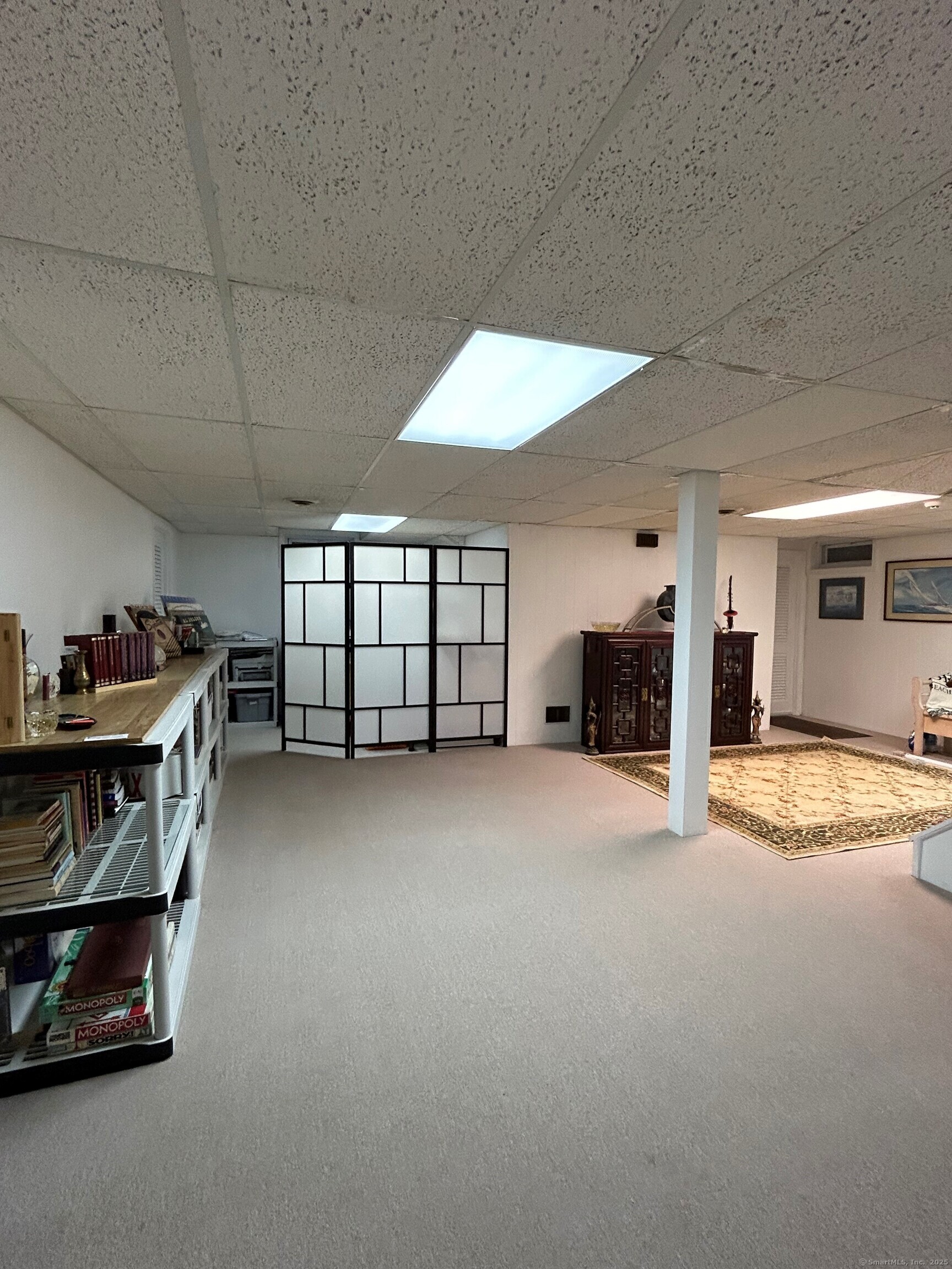Stratford, Connecticut, 06614, United States, 2 Bedrooms Bedrooms, ,3 BathroomsBathrooms,Residential,For Sale,1885331