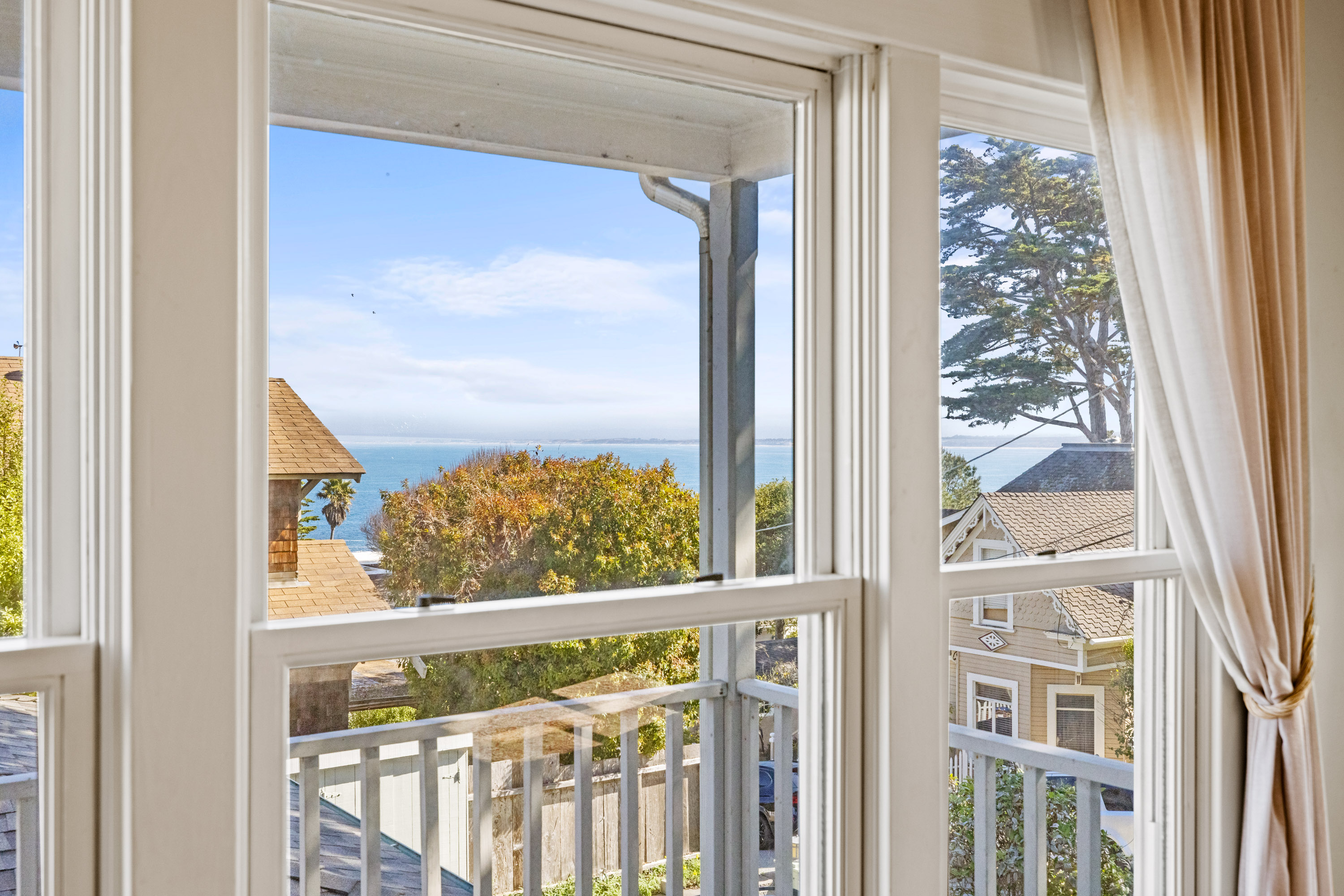  218 4th Street, Pacific Grove - 物件實景