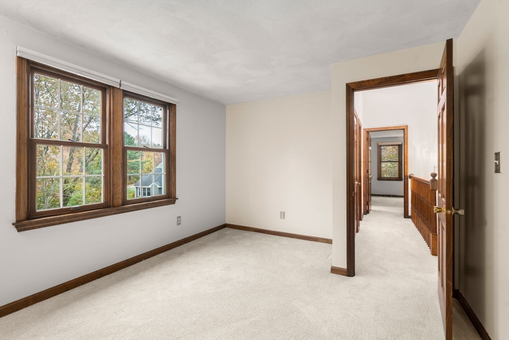 Marlborough, Massachusetts, 01752, United States, 4 Bedrooms Bedrooms, ,Residential,For Sale,1987097