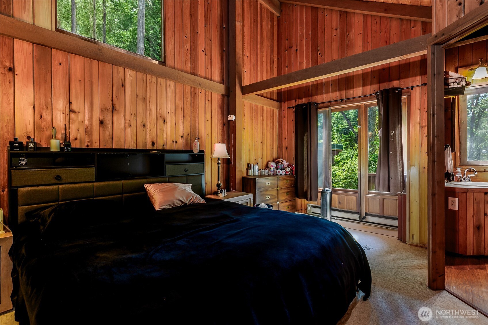 Friday Harbor, Washington, 98250, United States, 2 Bedrooms Bedrooms, ,1 BathroomBathrooms,Residential,For Sale,1856975