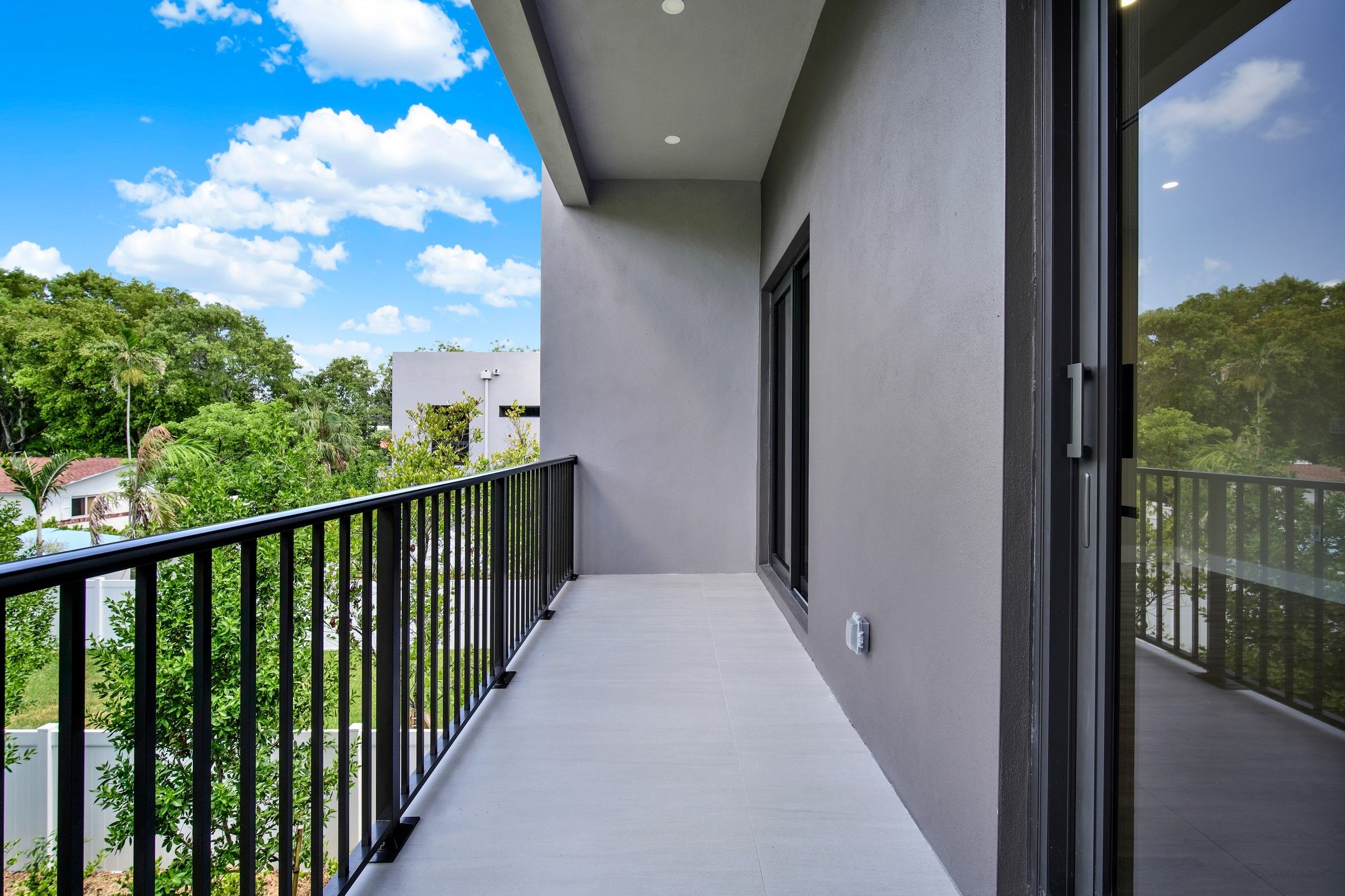  2889 Southwest 35th Avenue, Miami, FL 33133 - 物件實景