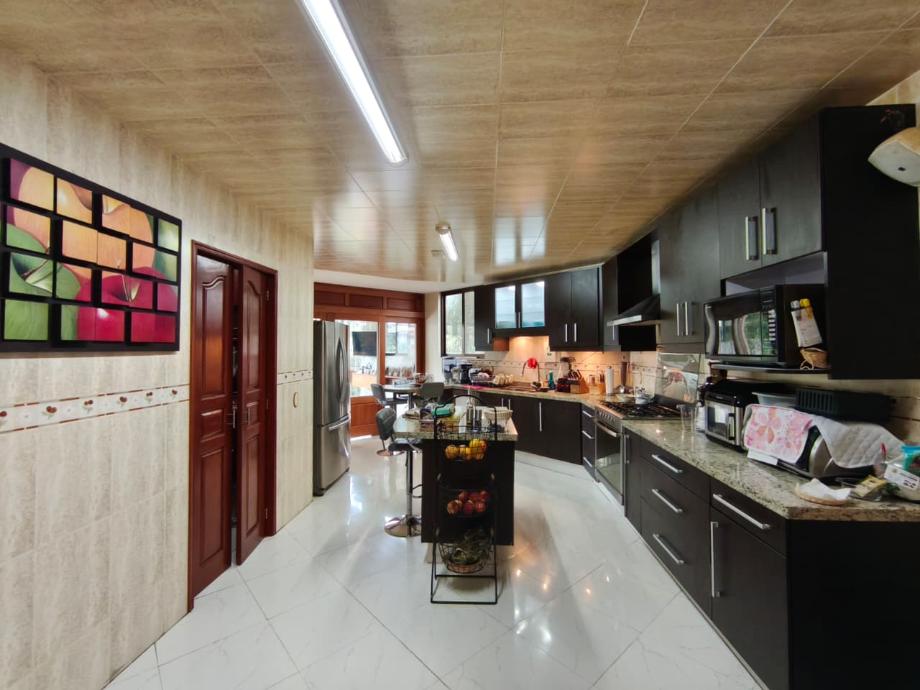 Zinacantepec, Estado de méxico, 51357, Mexico, 4 Bedrooms Bedrooms, ,5 BathroomsBathrooms,Residential,For Sale,1961105