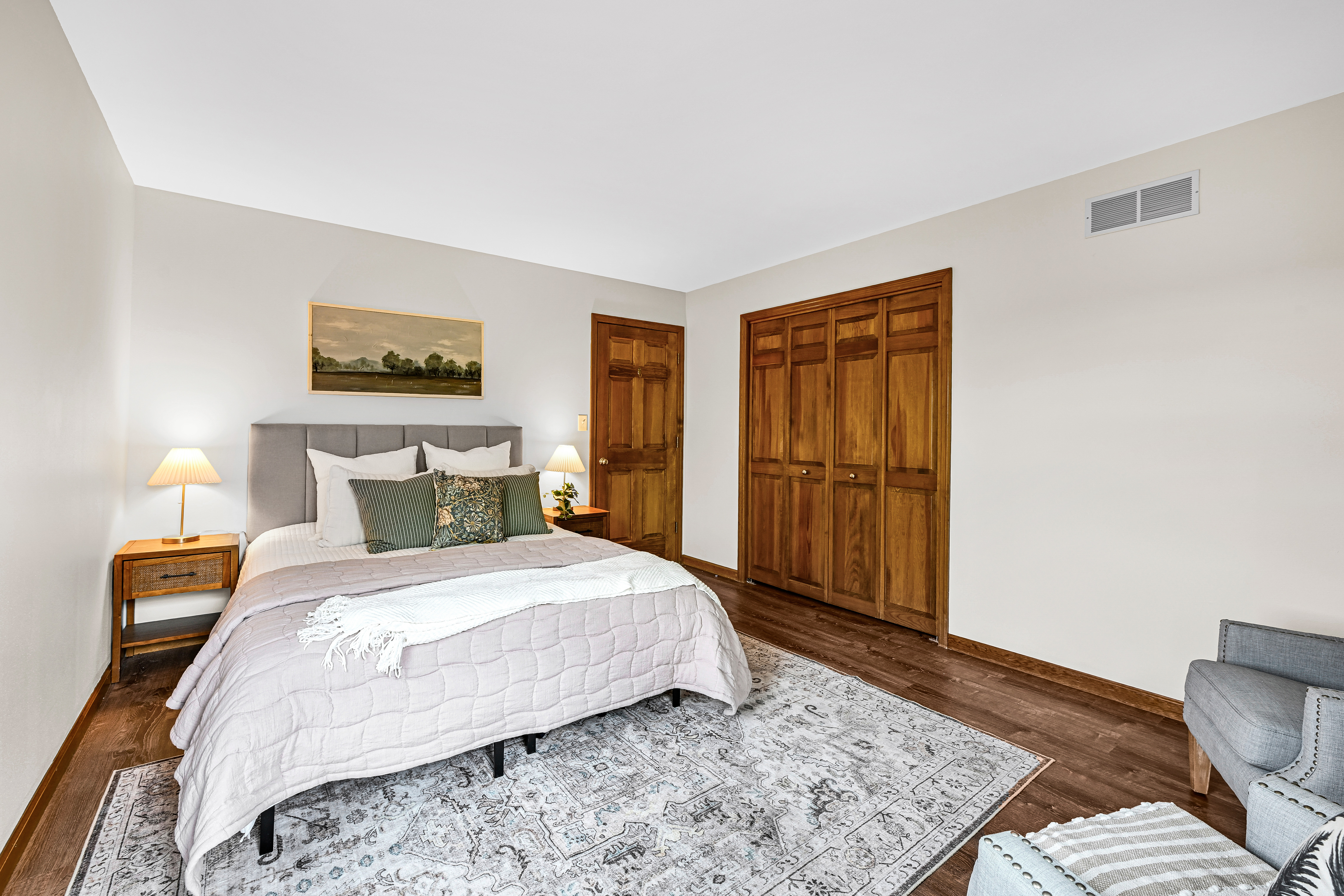  11415 Lake Shore Drive, Mequon, WI 53092 - 物件實景