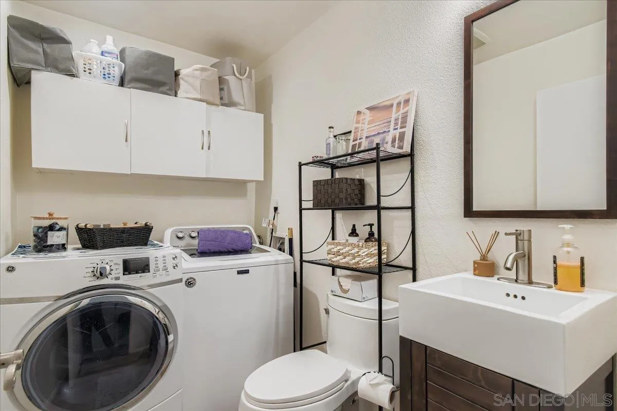 San Diego, California, 92124, United States, 3 Bedrooms Bedrooms, ,3 BathroomsBathrooms,Residential,For Sale,1990996