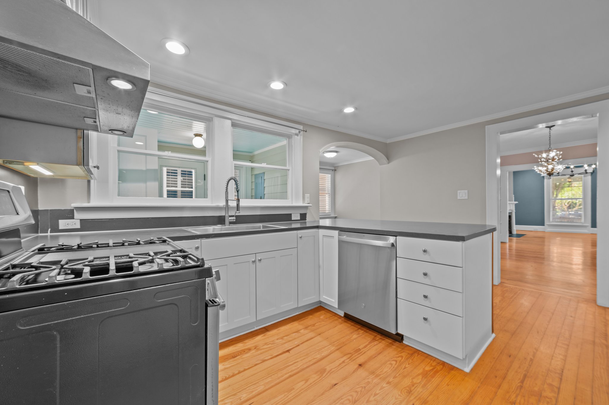 Washington, North Carolina, 27889, United States, 5 Bedrooms Bedrooms, ,3 BathroomsBathrooms,Residential,For Sale,1869236