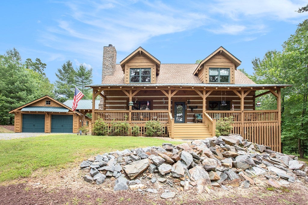 Blue Ridge, Georgia, 30513, United States, 4 Bedrooms Bedrooms, ,3 BathroomsBathrooms,Residential,For Sale,1876704