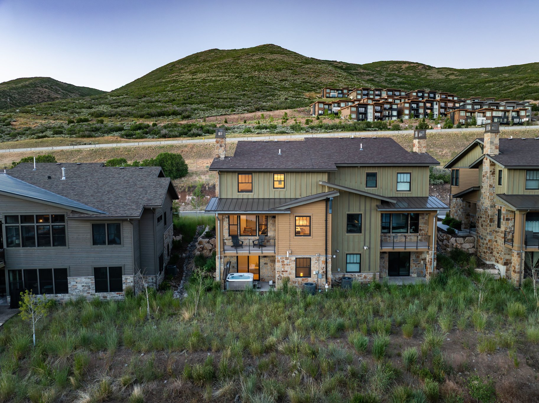  Deer Valley® Ski-Run Views + Lakeside Living in Deer Waters - 物件實景