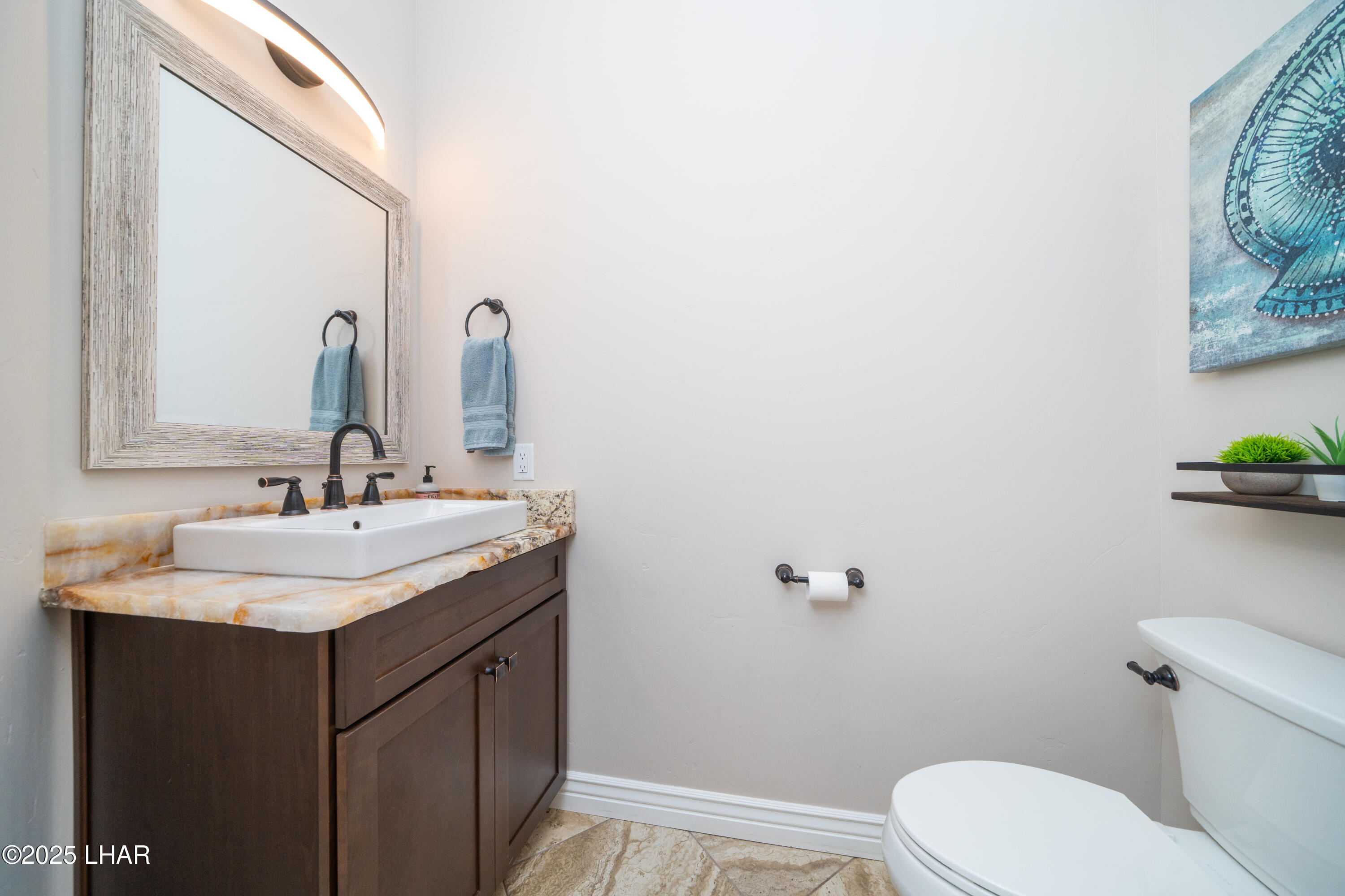 Lake Havasu City, Arizona, 86403, United States, 3 Bedrooms Bedrooms, ,4 BathroomsBathrooms,Residential,For Sale,1827027