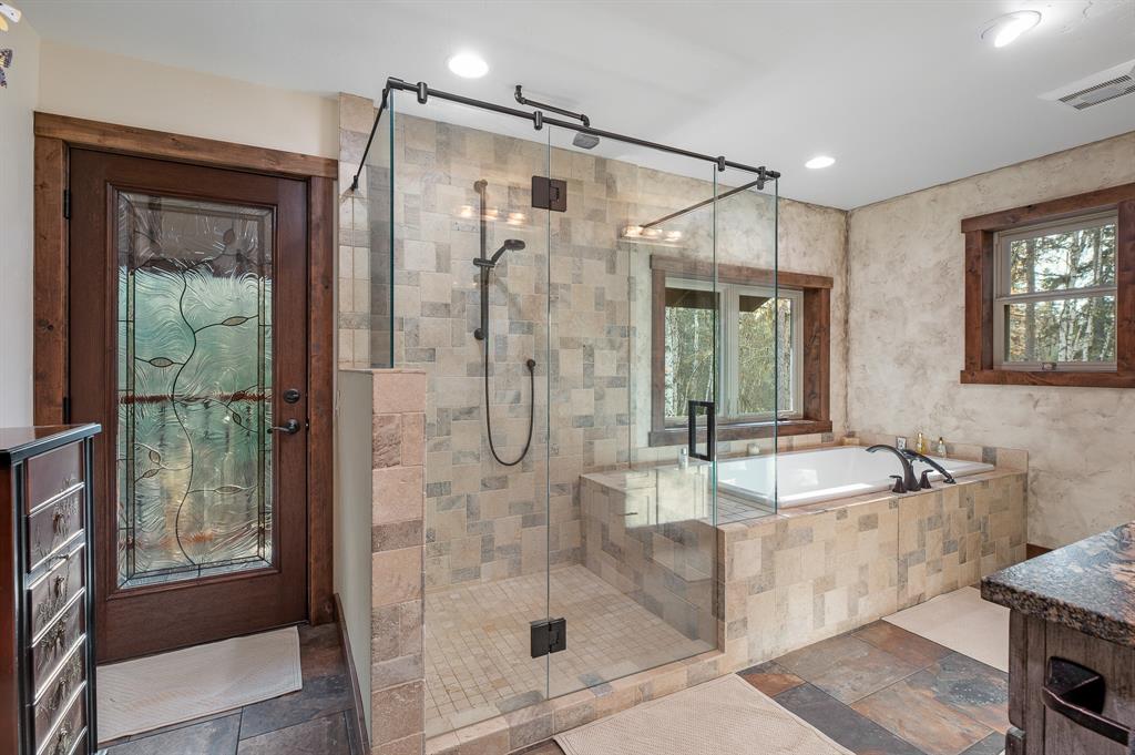 Whitefish, Montana, 59937, United States, 4 Bedrooms Bedrooms, ,2 BathroomsBathrooms,Residential,For Sale,1976274