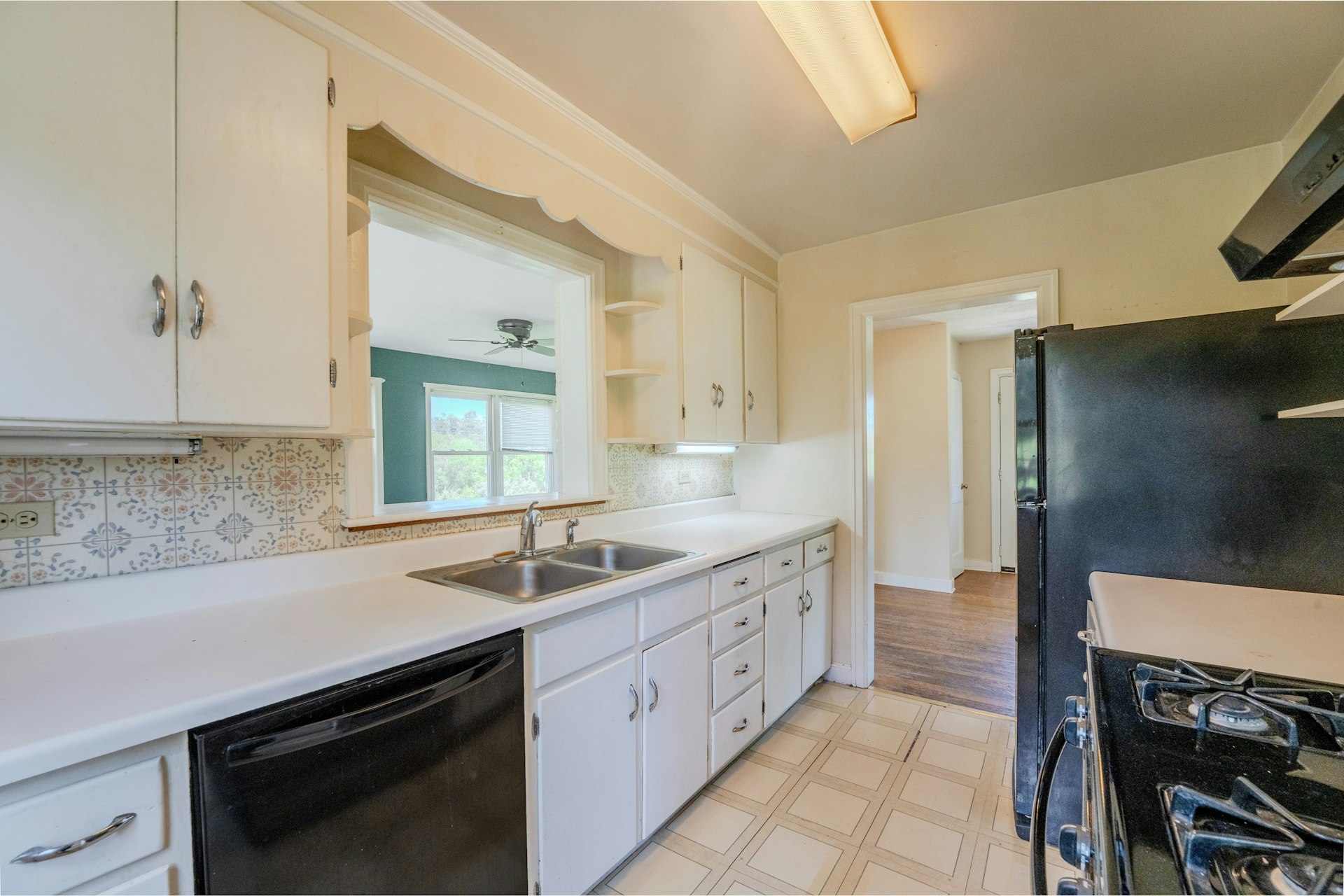  35339 Appalachian Trail Road, Round Hill, VA 20141 - 物件實景