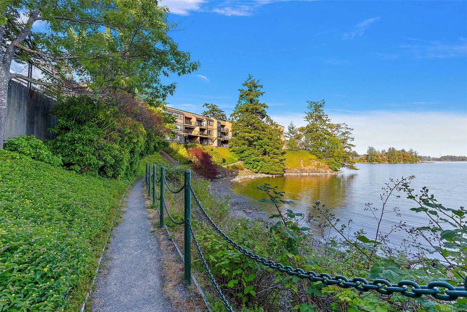 VIEW ROYAL, British Columbia, V9B 5H7, CA, 2 Bedrooms Bedrooms, ,Residential,For Sale,1874992