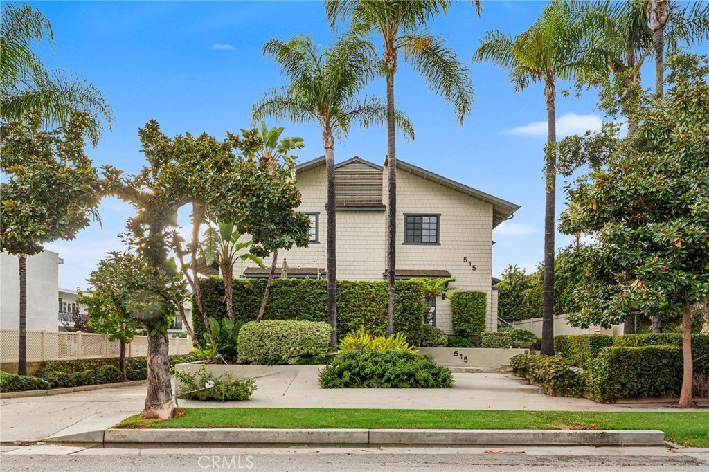 Pasadena, California, 91101, United States, 3 Bedrooms Bedrooms, ,3 BathroomsBathrooms,Residential,For Sale,1984224