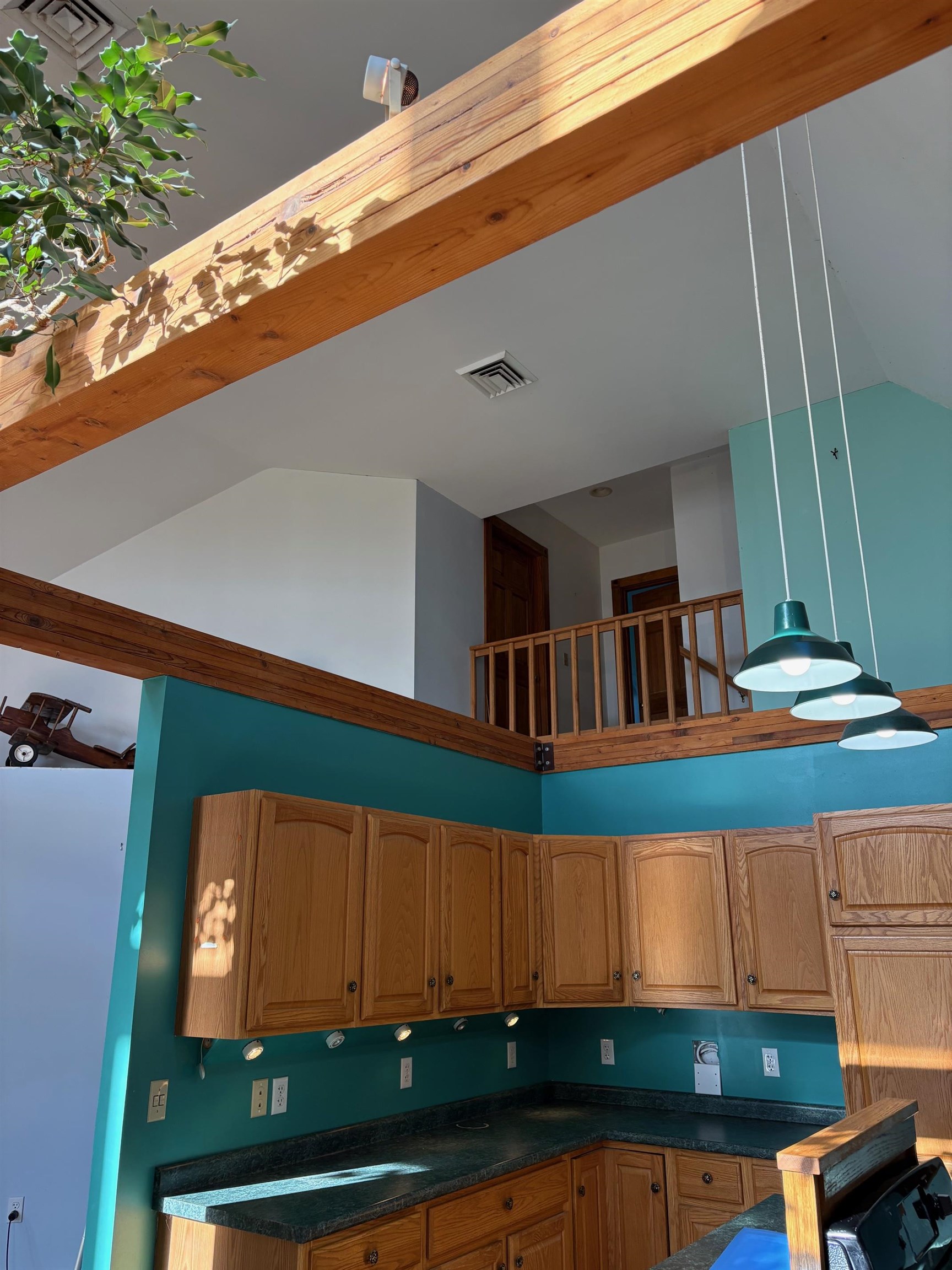 Winchester, New Hampshire, 03470, United States, 3 Bedrooms Bedrooms, ,2 BathroomsBathrooms,Residential,For Sale,2001940