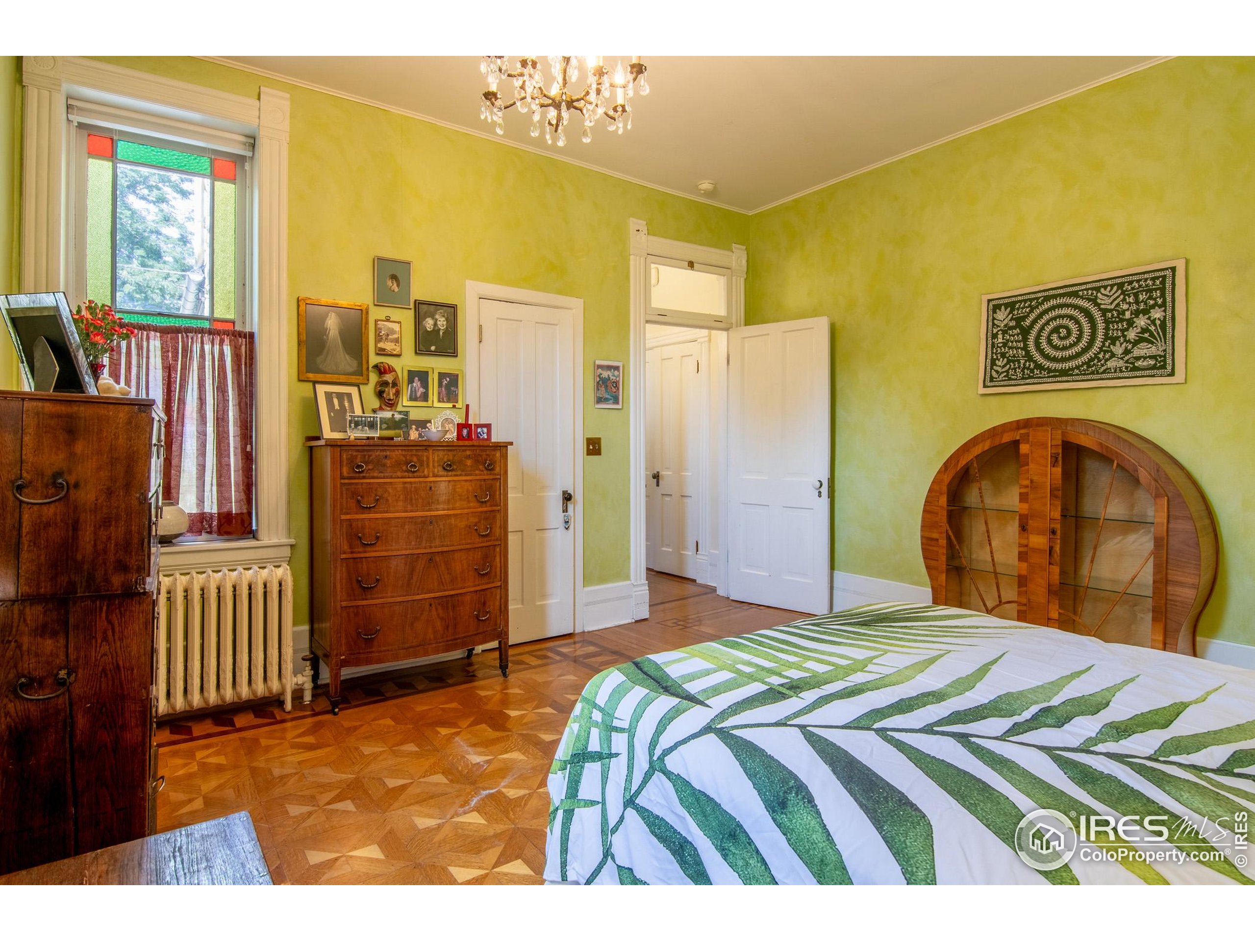 Boulder, Colorado, 80302, United States, 2 Bedrooms Bedrooms, ,Residential,For Sale,1989370