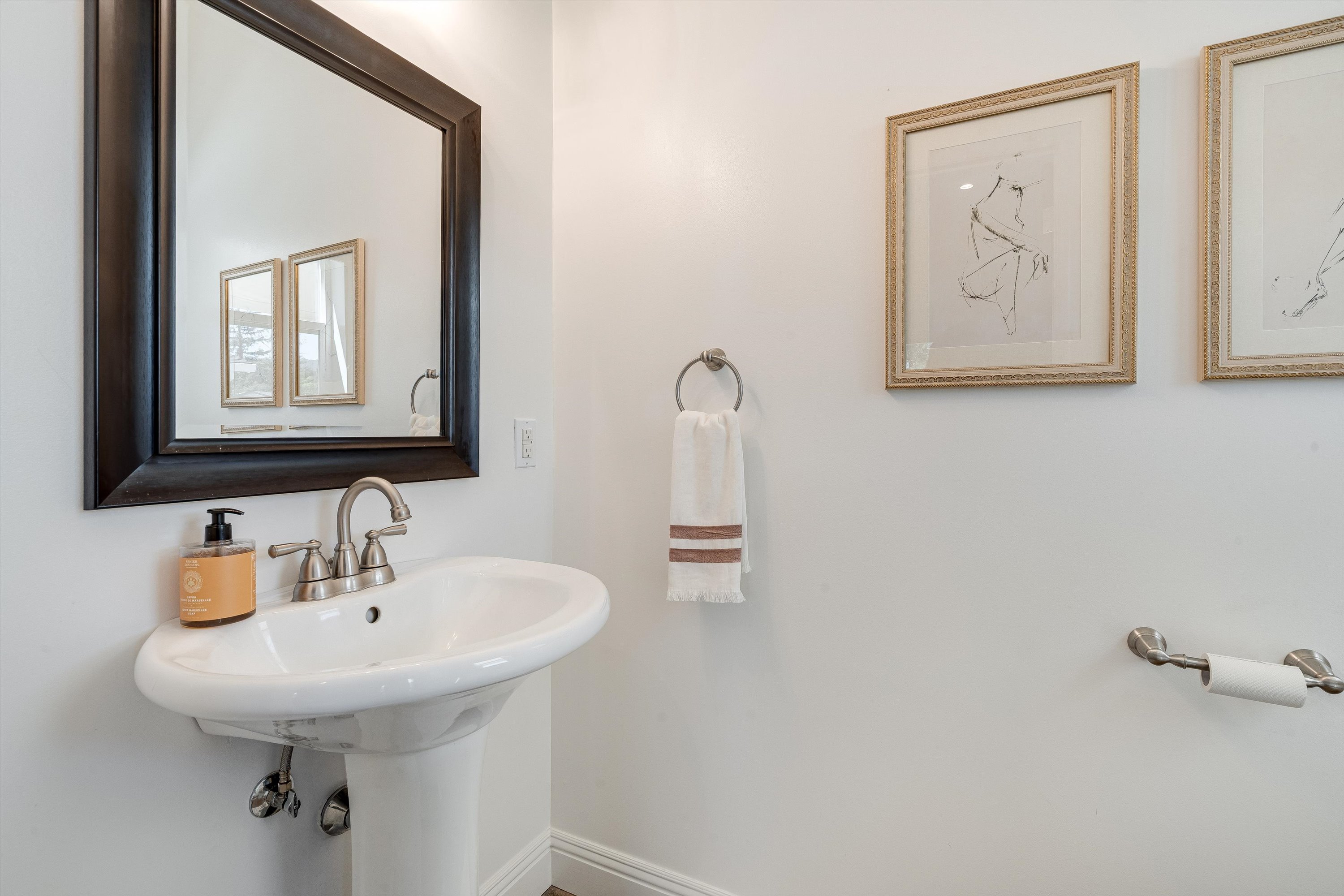  18428 4th  Avenue - 物件實景