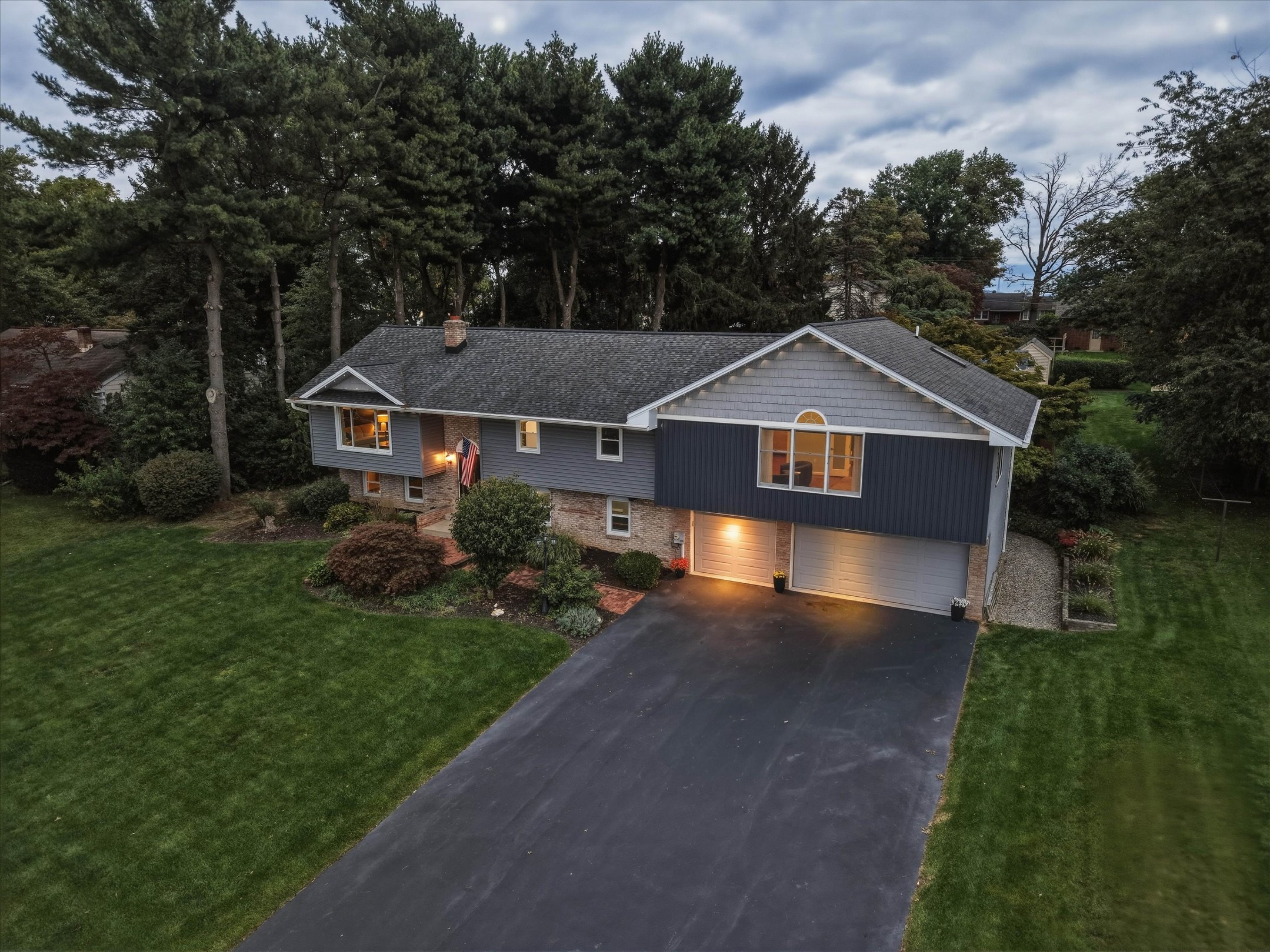  207 Weaver Dr, Lititz, PA 17543 - 物件實景