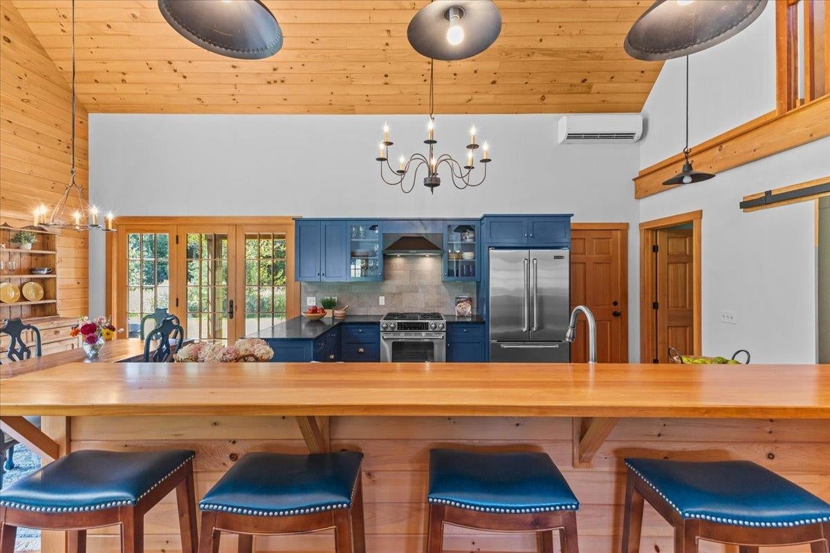 Stowe, Vermont, 05672, United States, 4 Bedrooms Bedrooms, ,3 BathroomsBathrooms,Residential,For Sale,1939915