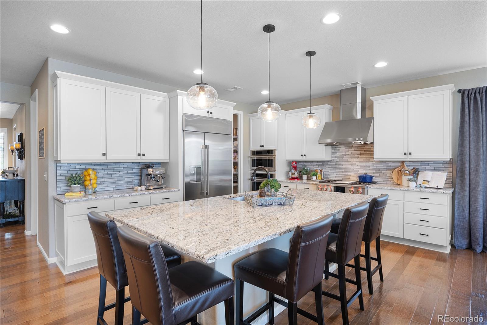 Castle Rock, Colorado, 80108, United States, 5 Bedrooms Bedrooms, ,1 BathroomBathrooms,Residential,For Sale,1906809