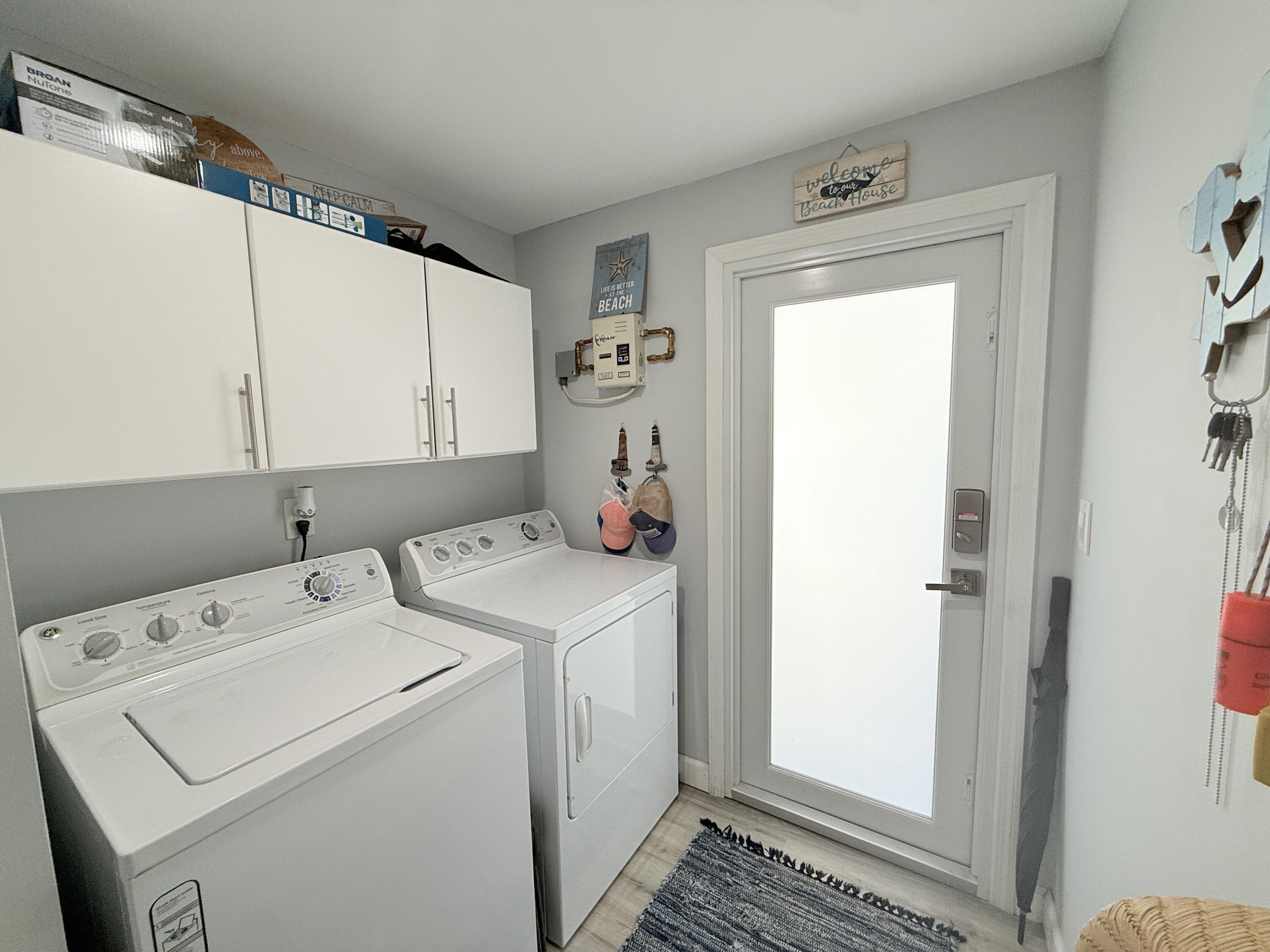 Key Largo, Florida, 33037, United States, 2 Bedrooms Bedrooms, ,2 BathroomsBathrooms,Residential,For Sale,1998042