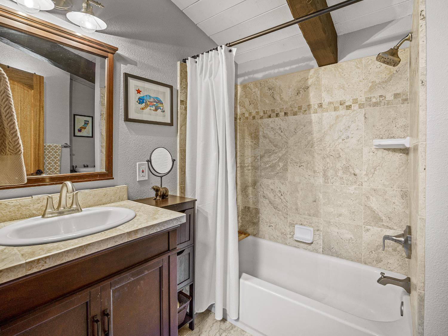 Placerville, California, 95667, United States, 4 Bedrooms Bedrooms, ,4 BathroomsBathrooms,Residential,For Sale,1881790
