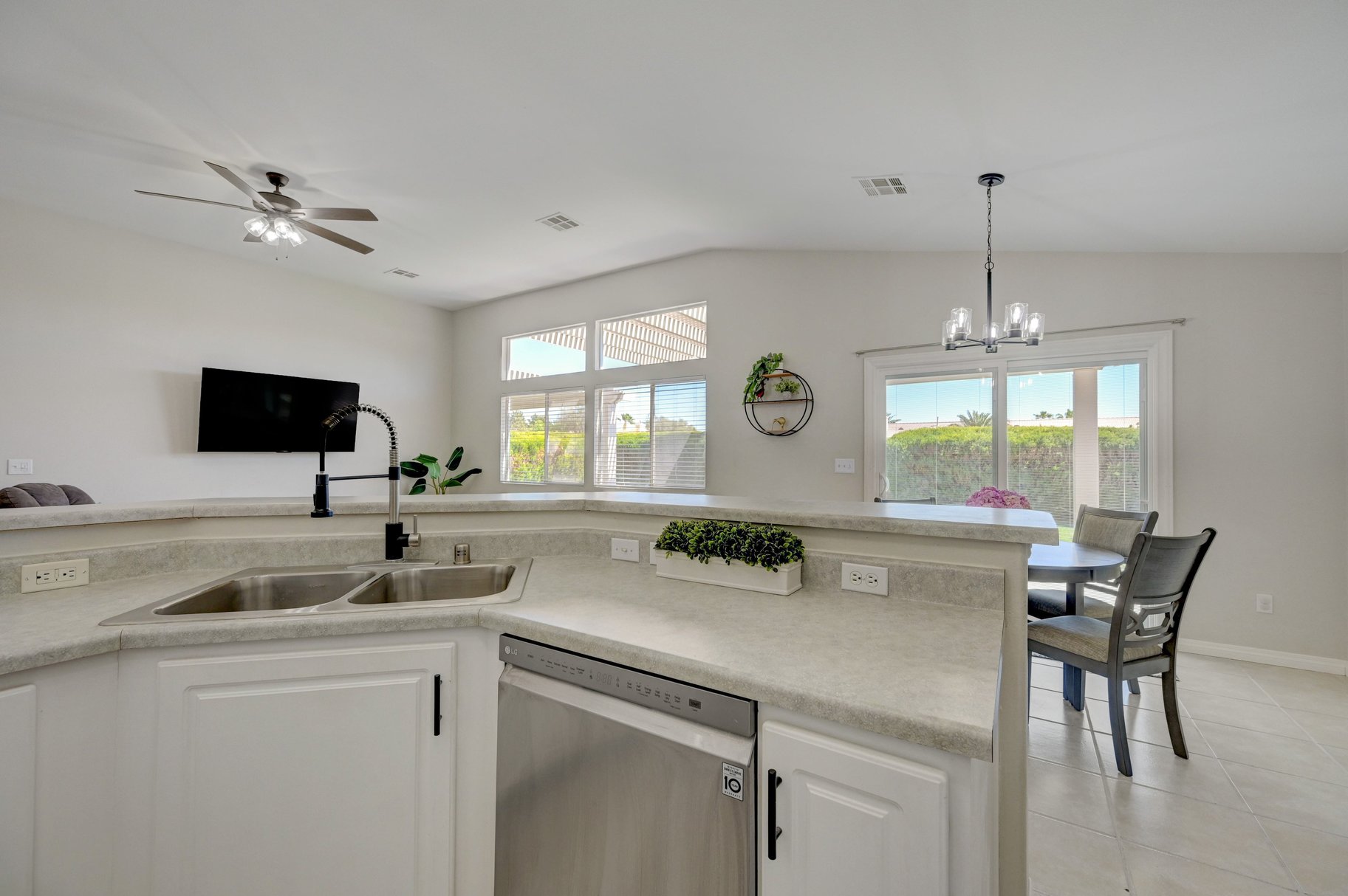  New to Market - 物件實景