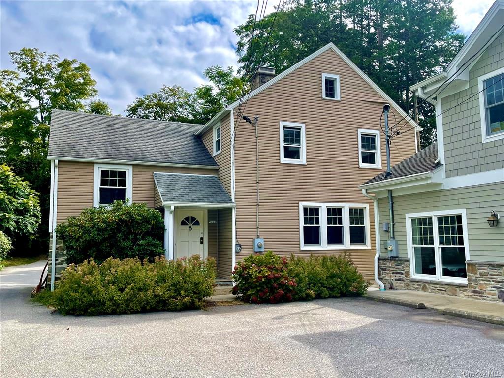 Hyde Park, New York, 12538, United States, 4 Bedrooms Bedrooms, ,5 BathroomsBathrooms,Residential,For Sale,1980113