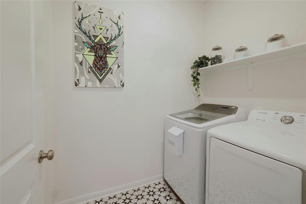 Leander, Texas, 78641, United States, 4 Bedrooms Bedrooms, ,4 BathroomsBathrooms,Residential,For Sale,1753153
