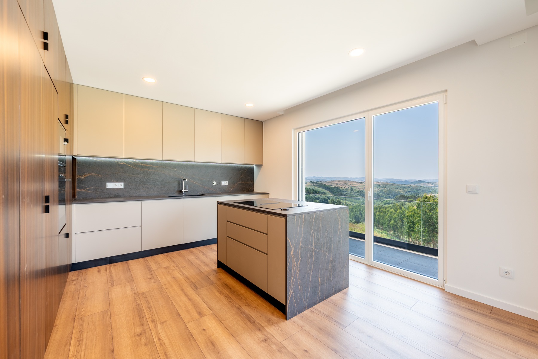  House, 4 bedrooms, for Sale - 物件實景