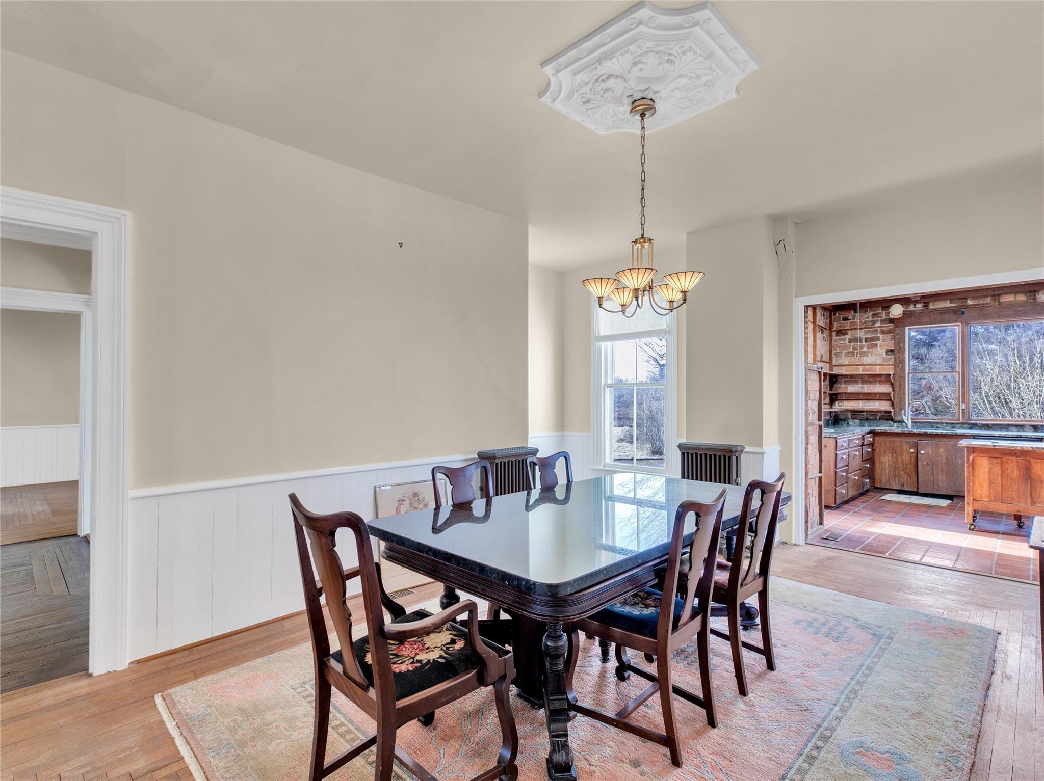 Orient, New York, 11957, United States, 7 Bedrooms Bedrooms, ,3 BathroomsBathrooms,Residential,For Sale,1696050