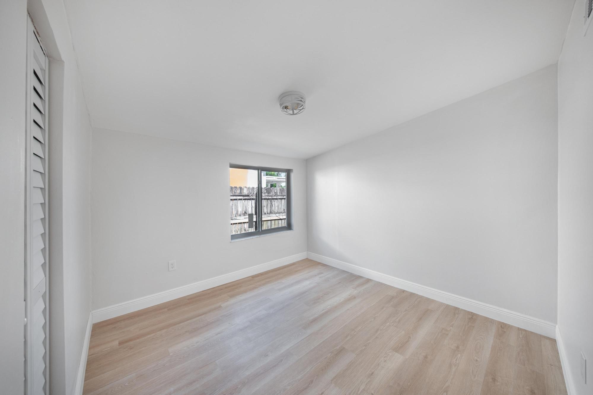 Cutler Bay, Florida, 33189, United States, 5 Bedrooms Bedrooms, ,2 BathroomsBathrooms,Residential,For Sale,1987060