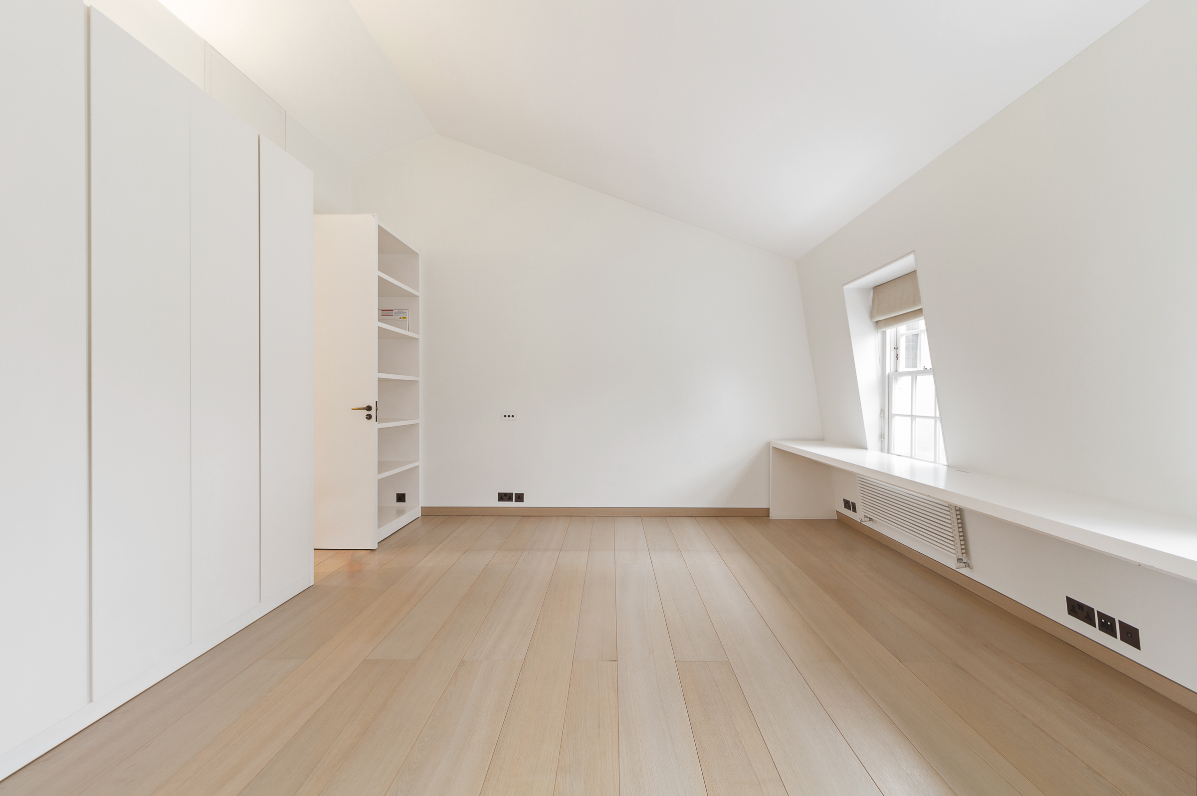  Grade II-Listed Townhouse on Montpelier Square with Terrace and Garden Views - 物件實景