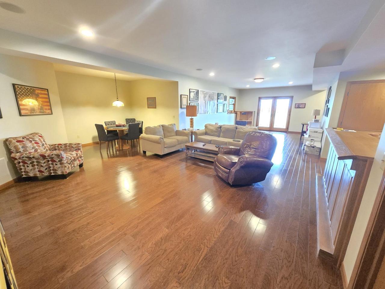 Green Lake, Wisconsin, 54941, United States, 4 Bedrooms Bedrooms, ,3 BathroomsBathrooms,Residential,For Sale,1928712