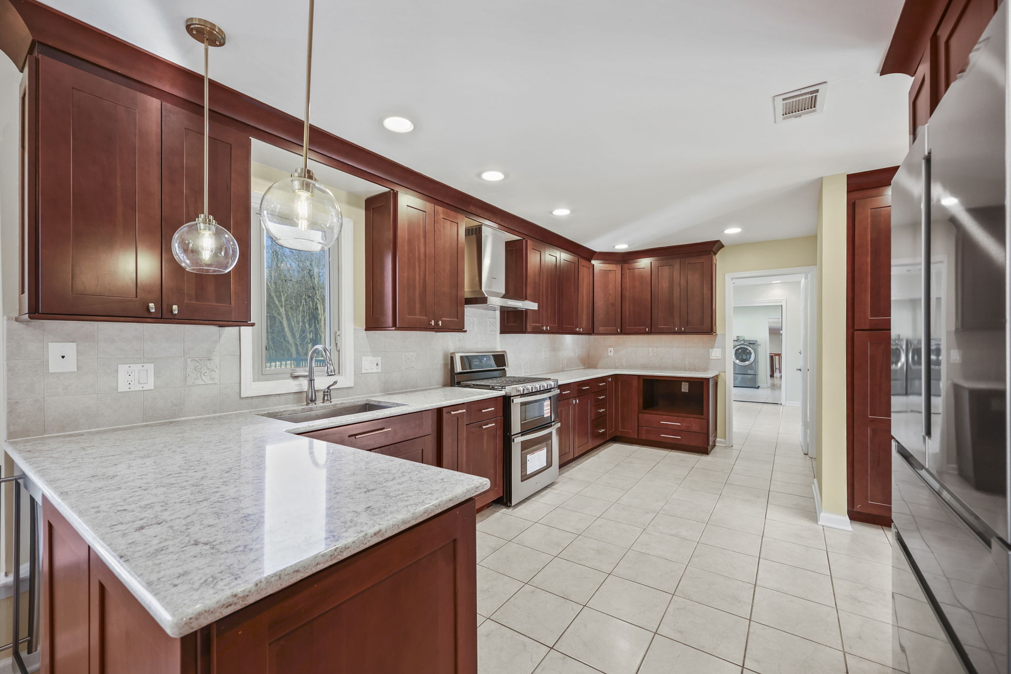  27 Meadow Lane - 物件實景