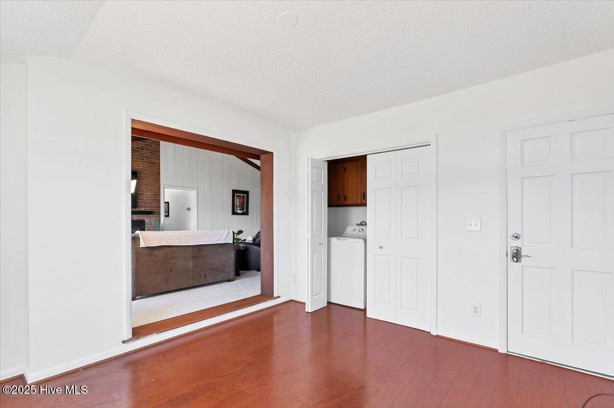 Whispering Pines, North Carolina, 28327, United States, 2 Bedrooms Bedrooms, ,2 BathroomsBathrooms,Residential,For Sale,1997179