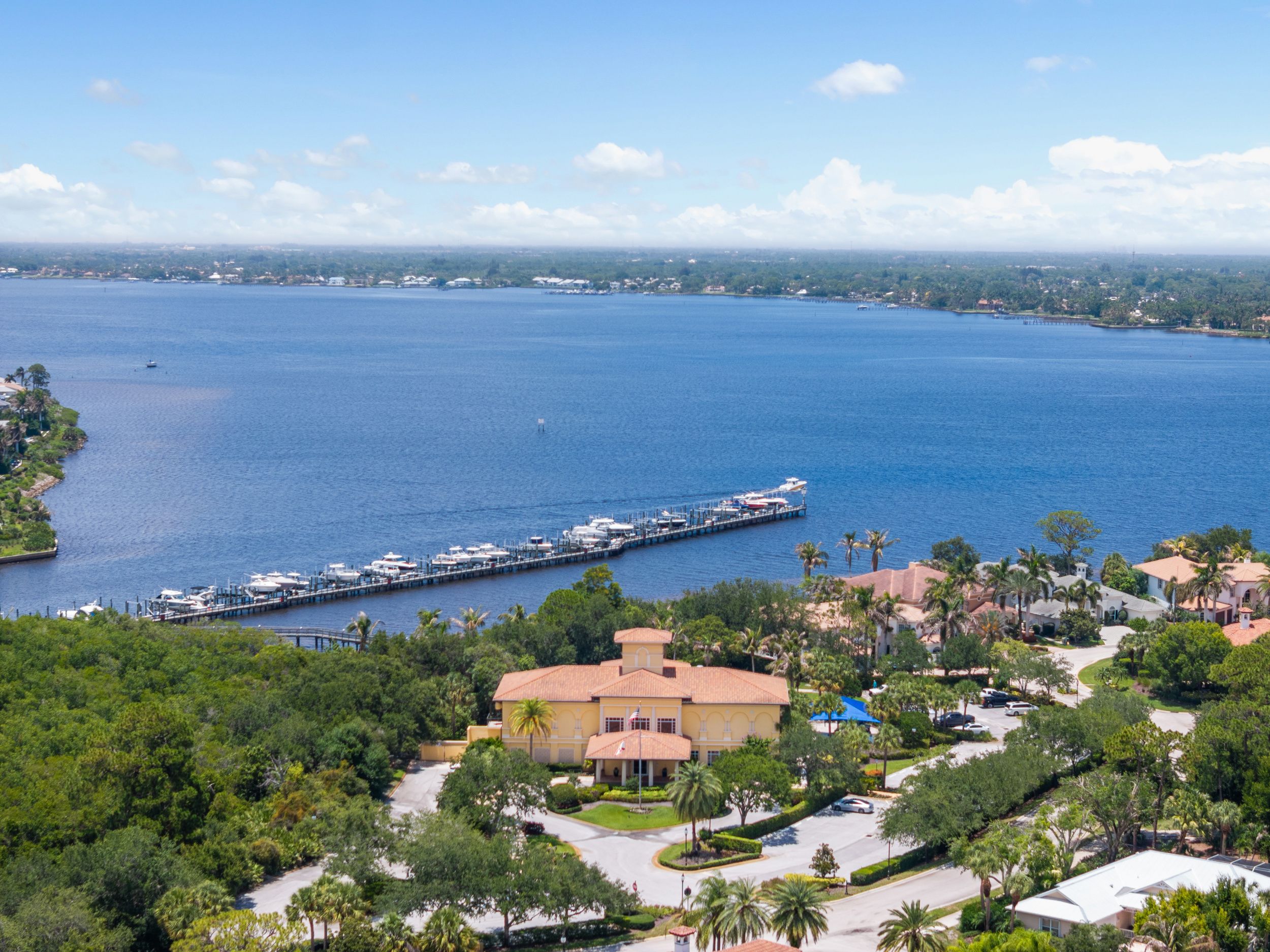  910 SW Palm Cove Drive, Palm City, FL, 34990 - 物件實景