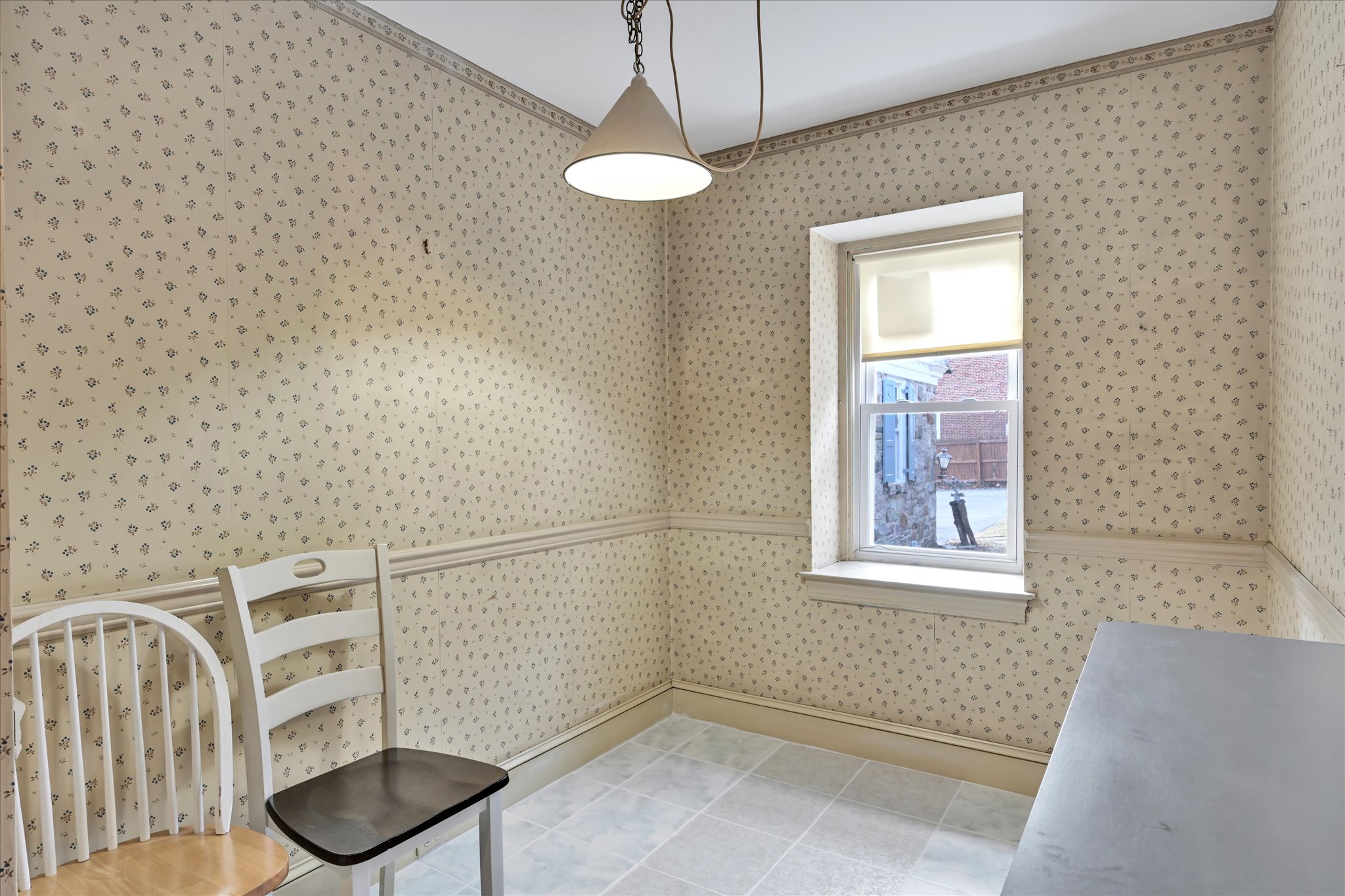 Reading, Pennsylvania, 19607, United States, 6 Bedrooms Bedrooms, ,3 BathroomsBathrooms,Residential,For Sale,2008158