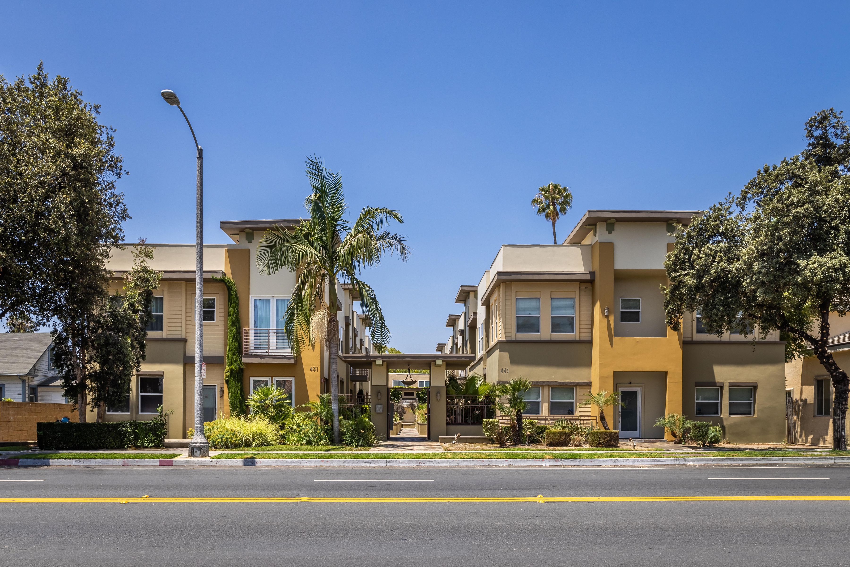  Modern Pasadena Townhome with Private 2-Car Garage - 物件實景