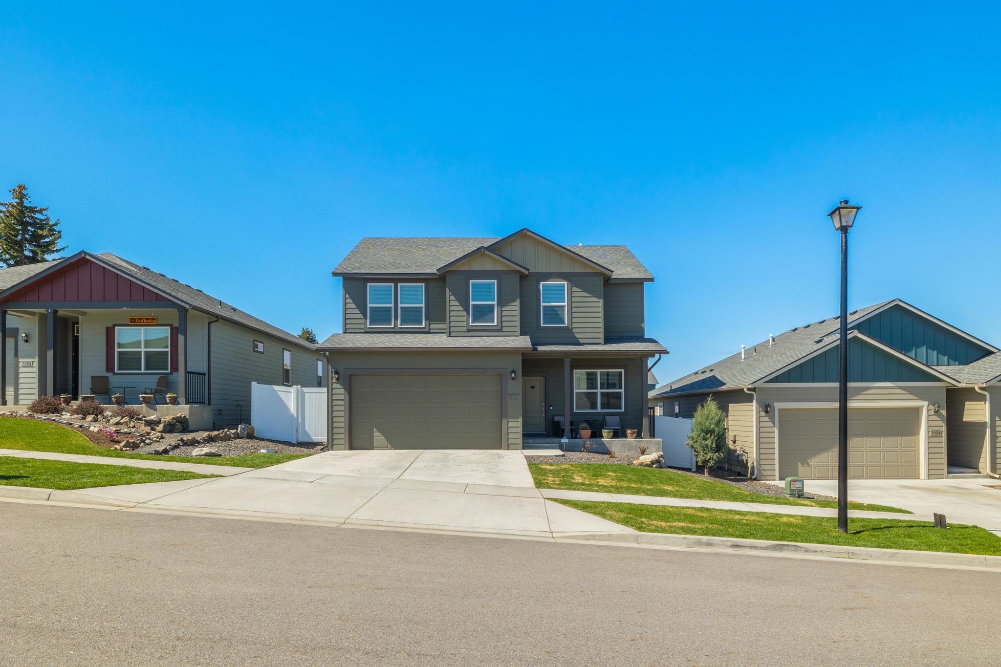 Spokane Valley, Washington, 99037, United States, 4 Bedrooms Bedrooms, ,3 BathroomsBathrooms,Residential,For Sale,1786142