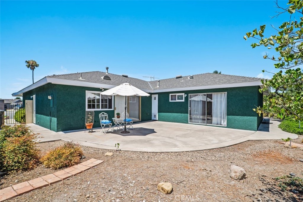 Orange, California, 92867, United States, 4 Bedrooms Bedrooms, ,2 BathroomsBathrooms,Residential,For Sale,1902467