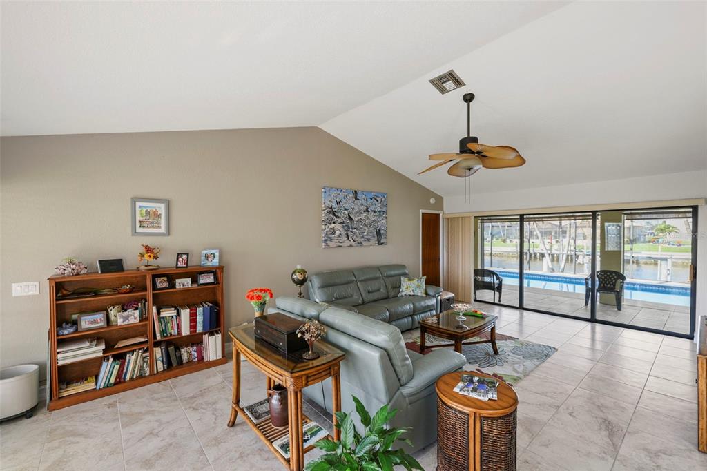 Punta Gorda, Florida, 33950, United States, 3 Bedrooms Bedrooms, ,2 BathroomsBathrooms,Residential,For Sale,1714626