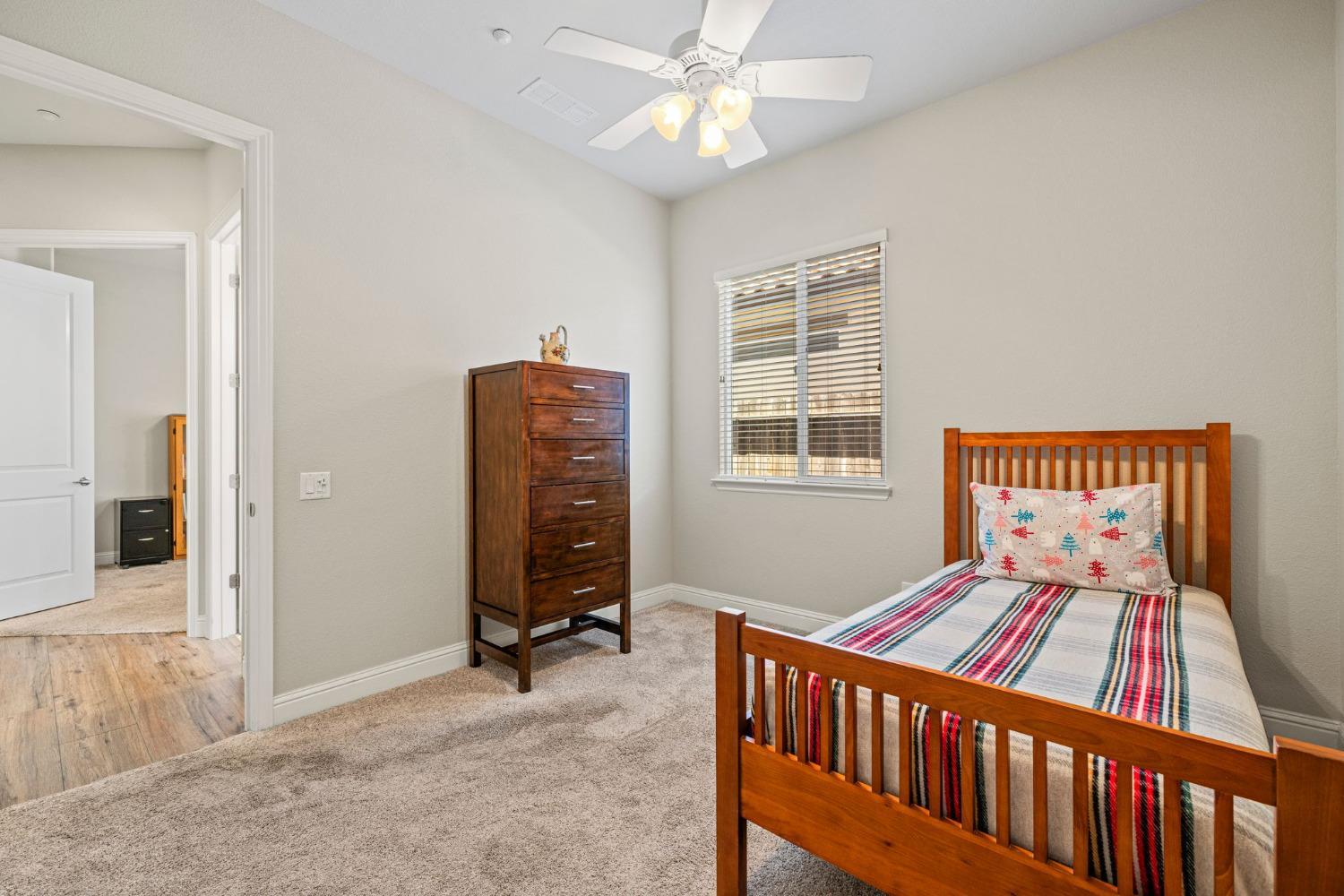 Roseville, California, 95747, United States, 3 Bedrooms Bedrooms, ,2 BathroomsBathrooms,Residential,For Sale,1924391