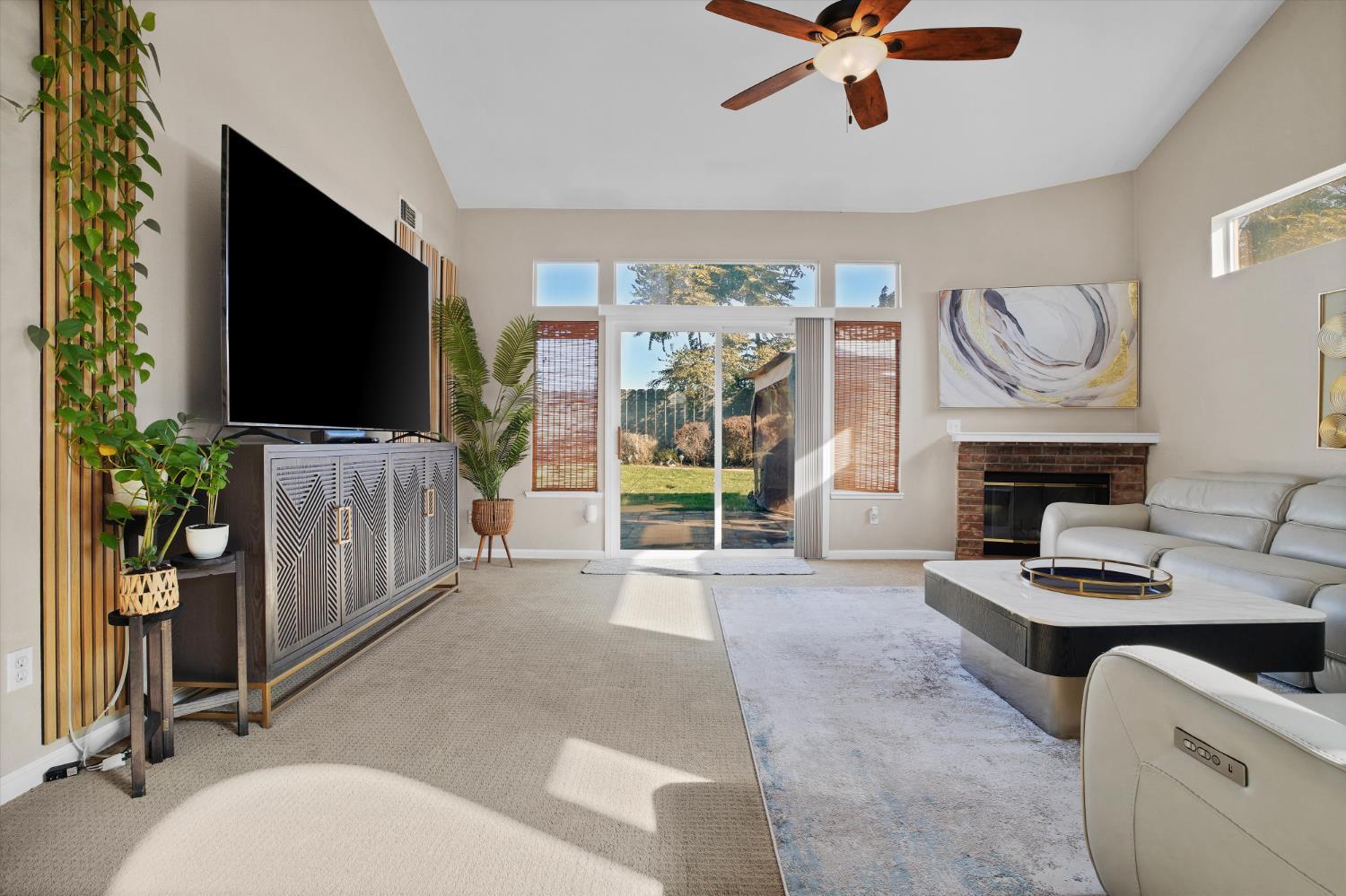 Hilmar, California, 95324, United States, 3 Bedrooms Bedrooms, ,2 BathroomsBathrooms,Residential,For Sale,1975991