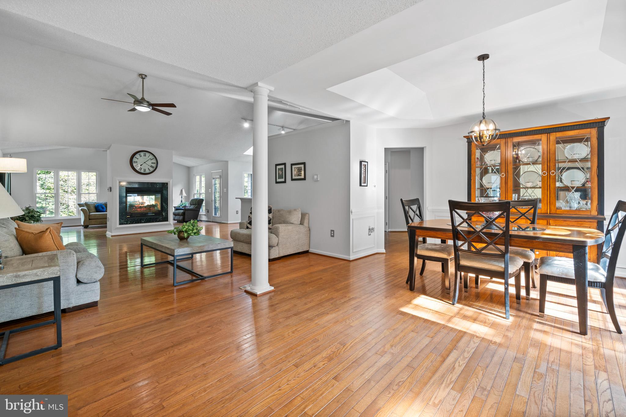 La Plata, Maryland, 20646, United States, 4 Bedrooms Bedrooms, ,4 BathroomsBathrooms,Residential,For Sale,1976201