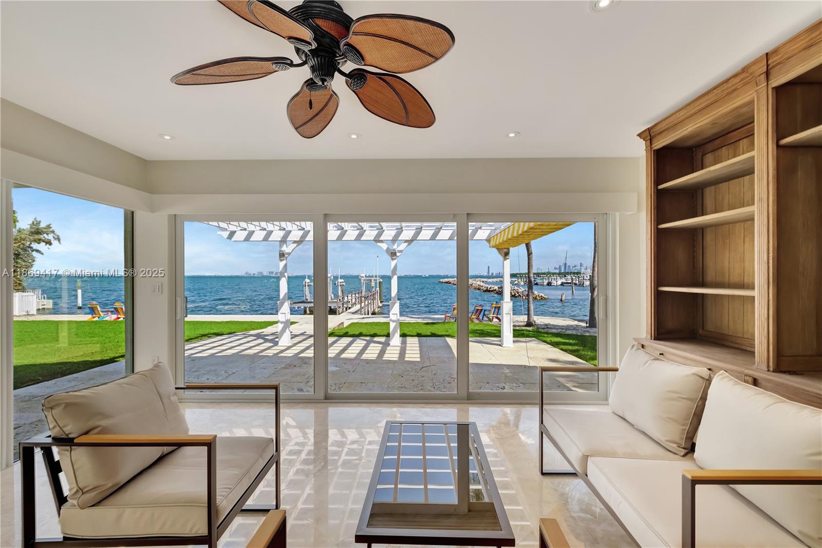 Key Biscayne, Florida, 33149, United States, 4 Bedrooms Bedrooms, ,4 BathroomsBathrooms,Residential,For Sale,1942123